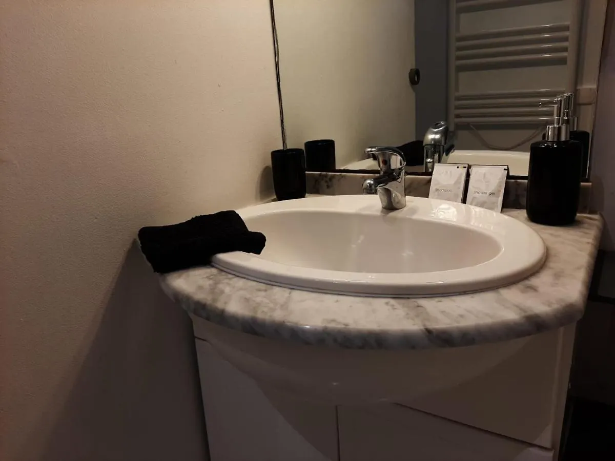 Rct #Chaussonsmouton Apartment Toulon 0*,  France