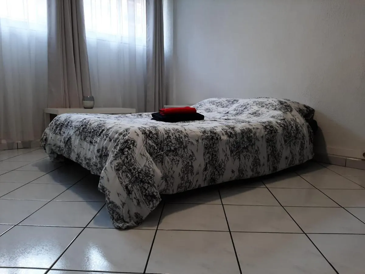 Rct #Chaussonsmouton Apartment Toulon